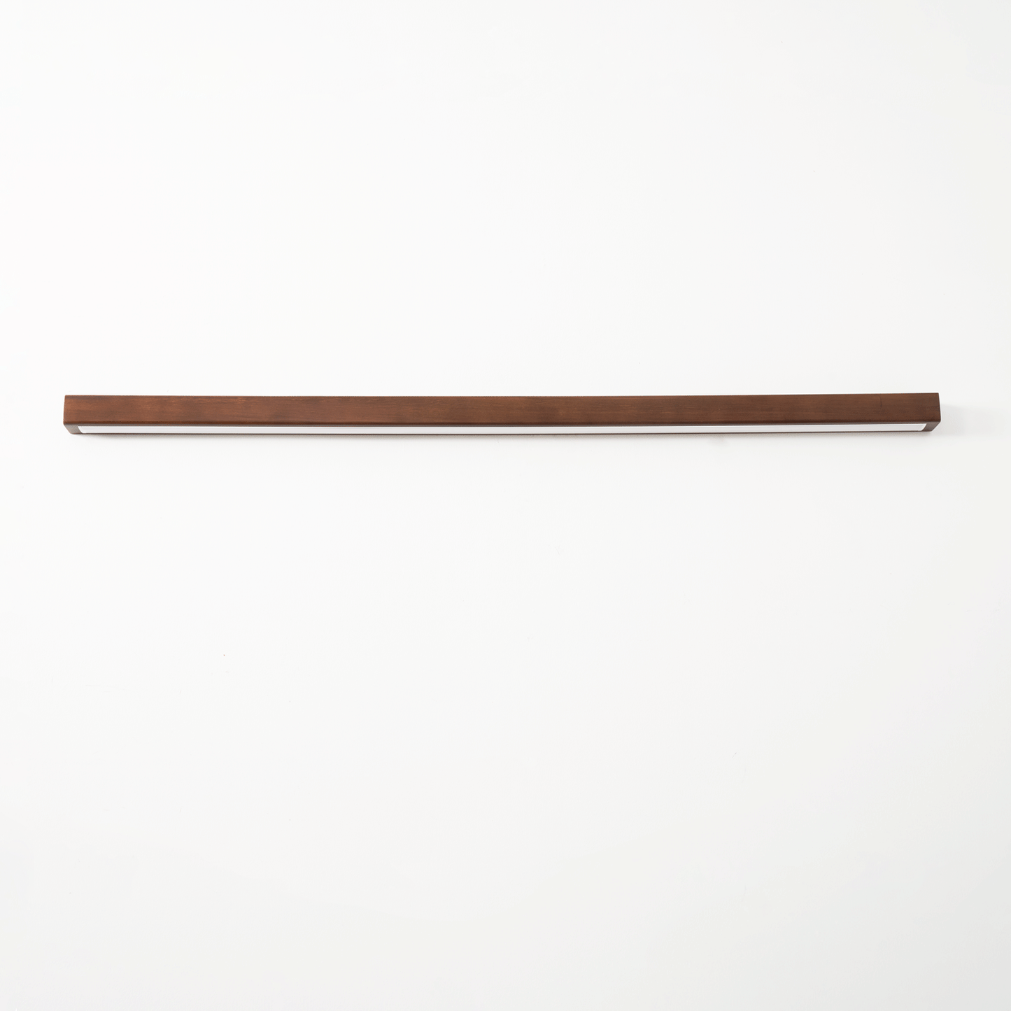 Arlo Linear Wood Wall Light, Hardwired Wall Sconce, detail 2