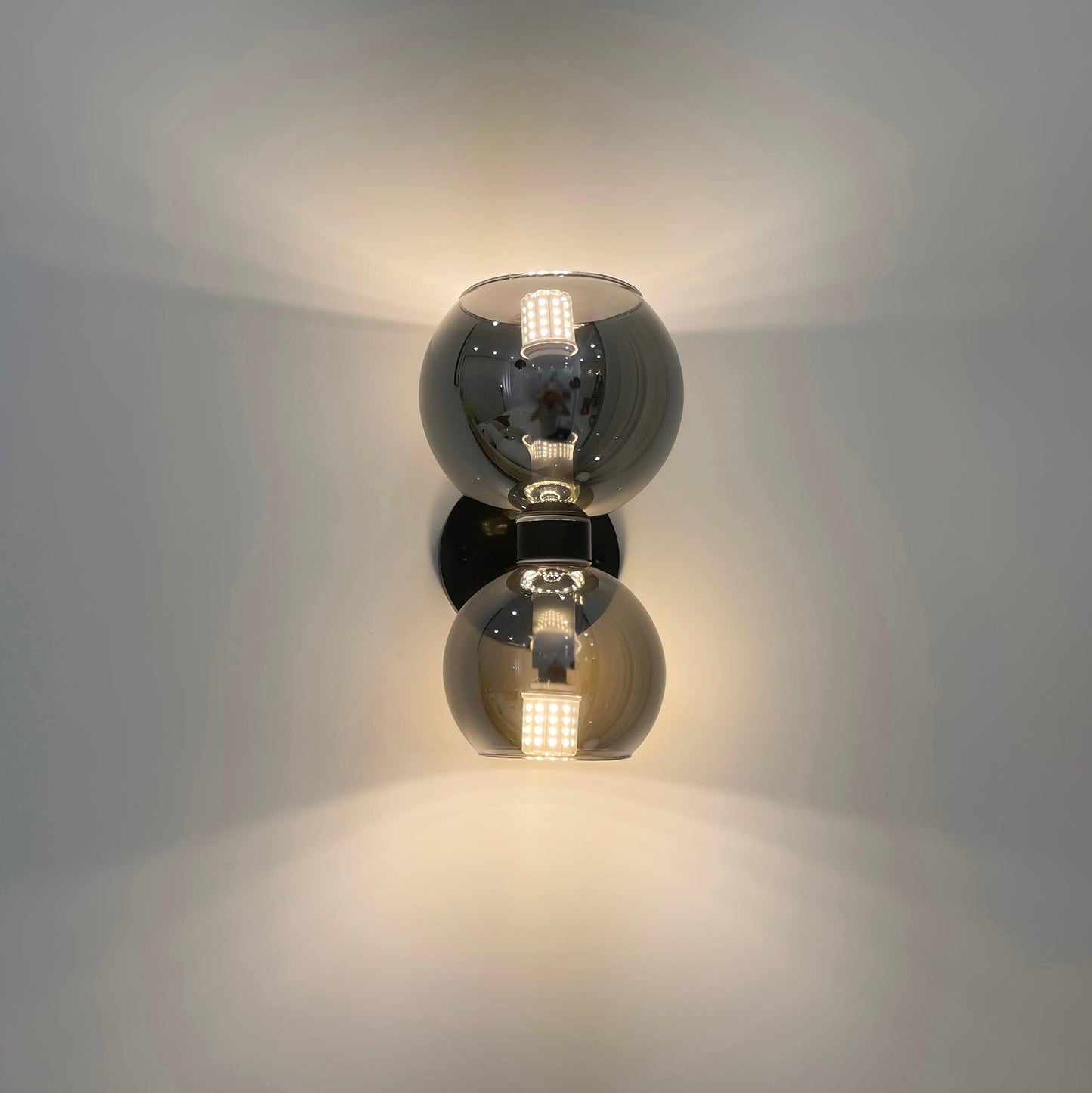 Betty Wall Light - Dia 15cm x H 25cm Metal, Hardwired Wall Sconce, detail 8