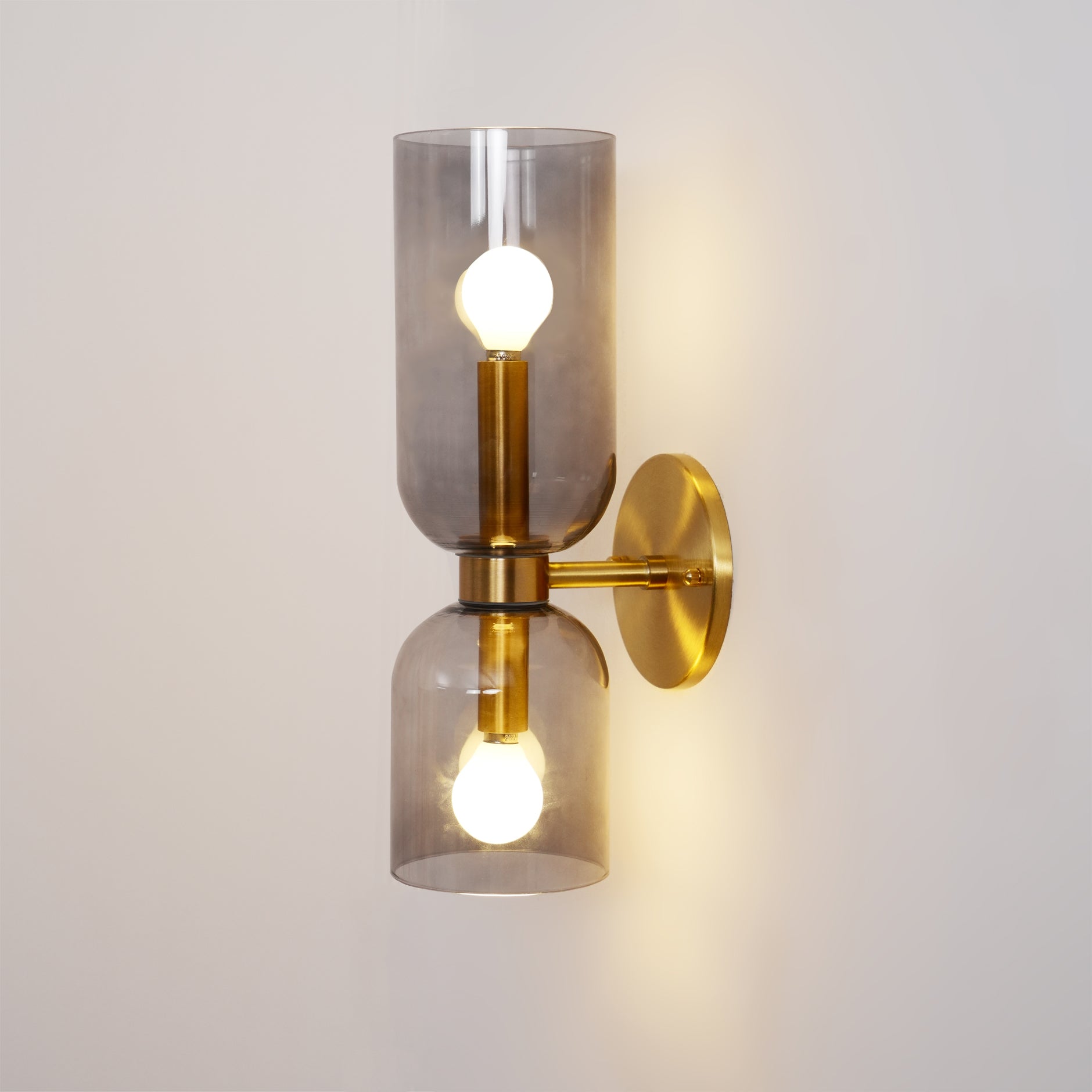Edie Wall Light - Φ 4.7 x H 13.8 Brass, Hardwired Wall Sconce, detail 60