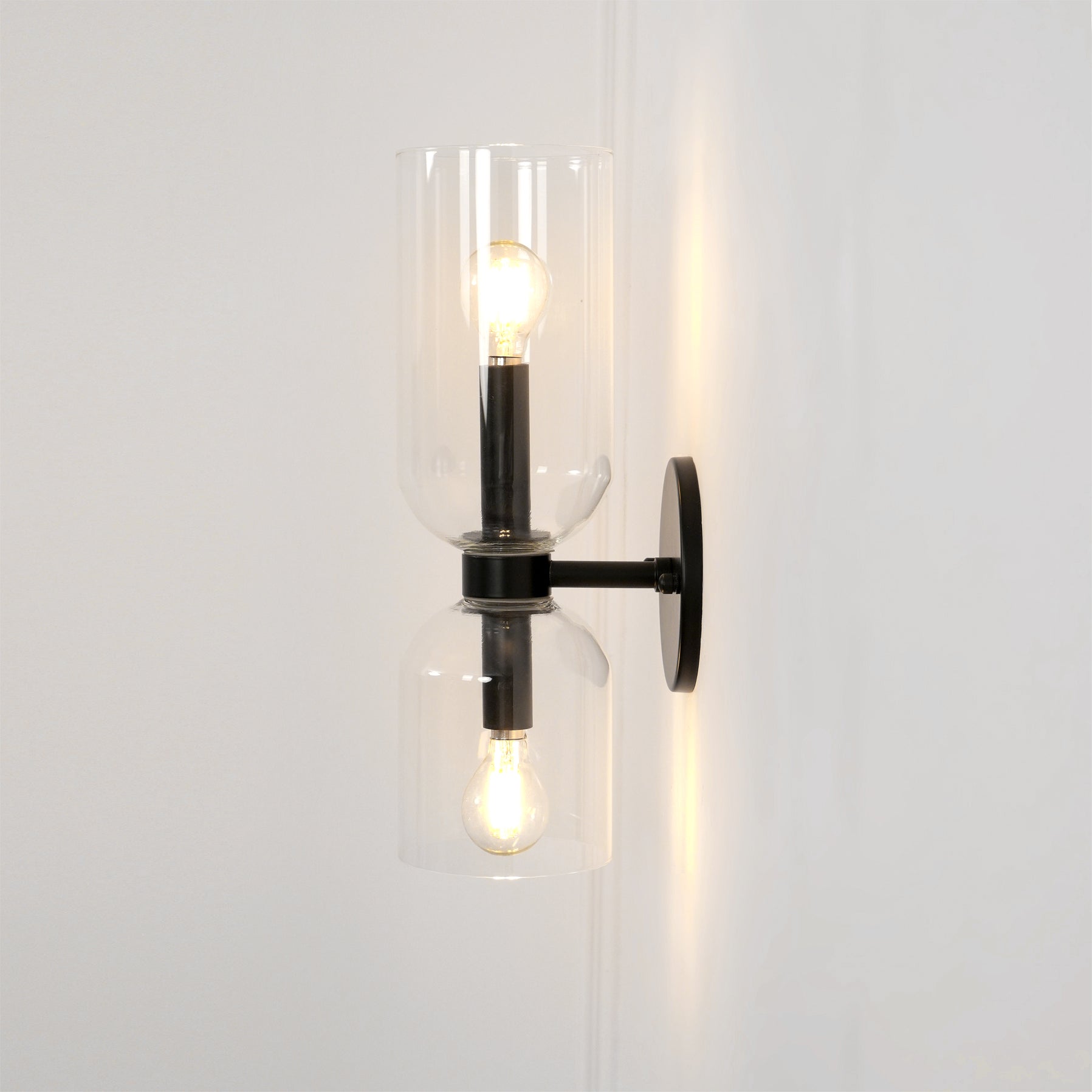 Edie Wall Light - Φ 4.7 x H 13.8 Brass, Hardwired Wall Sconce, detail 45
