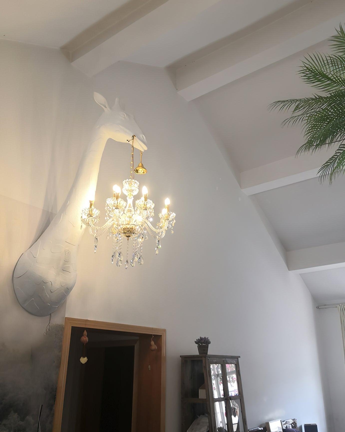 Giraffe Royale Wall Light, Hardwired Wall Sconce, detail 13