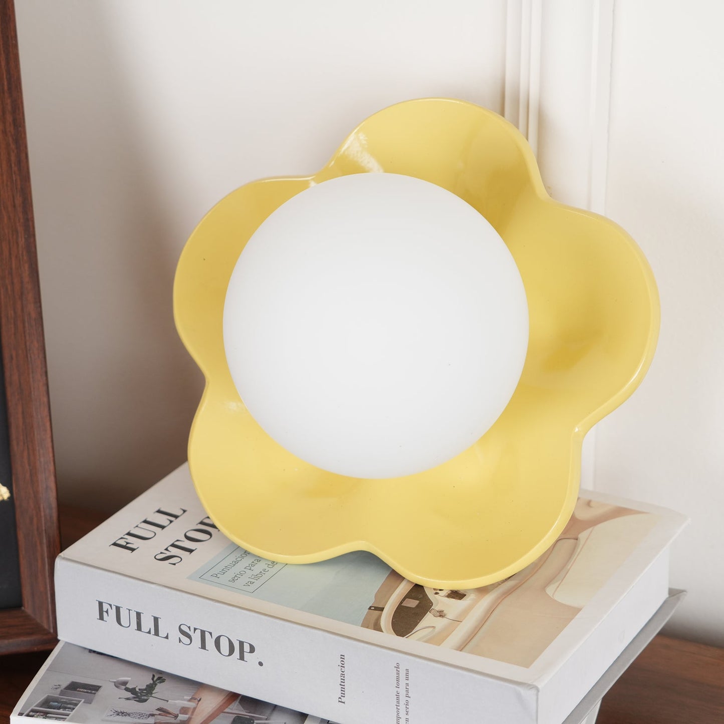 La fleur Wall Light - Φ 7.9 x H 6.7 Resin, Hardwired Wall Sconce, detail 55