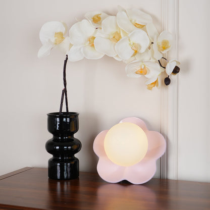 La fleur Wall Light - Φ 7.9 x H 6.7 Resin, Hardwired Wall Sconce, detail 9