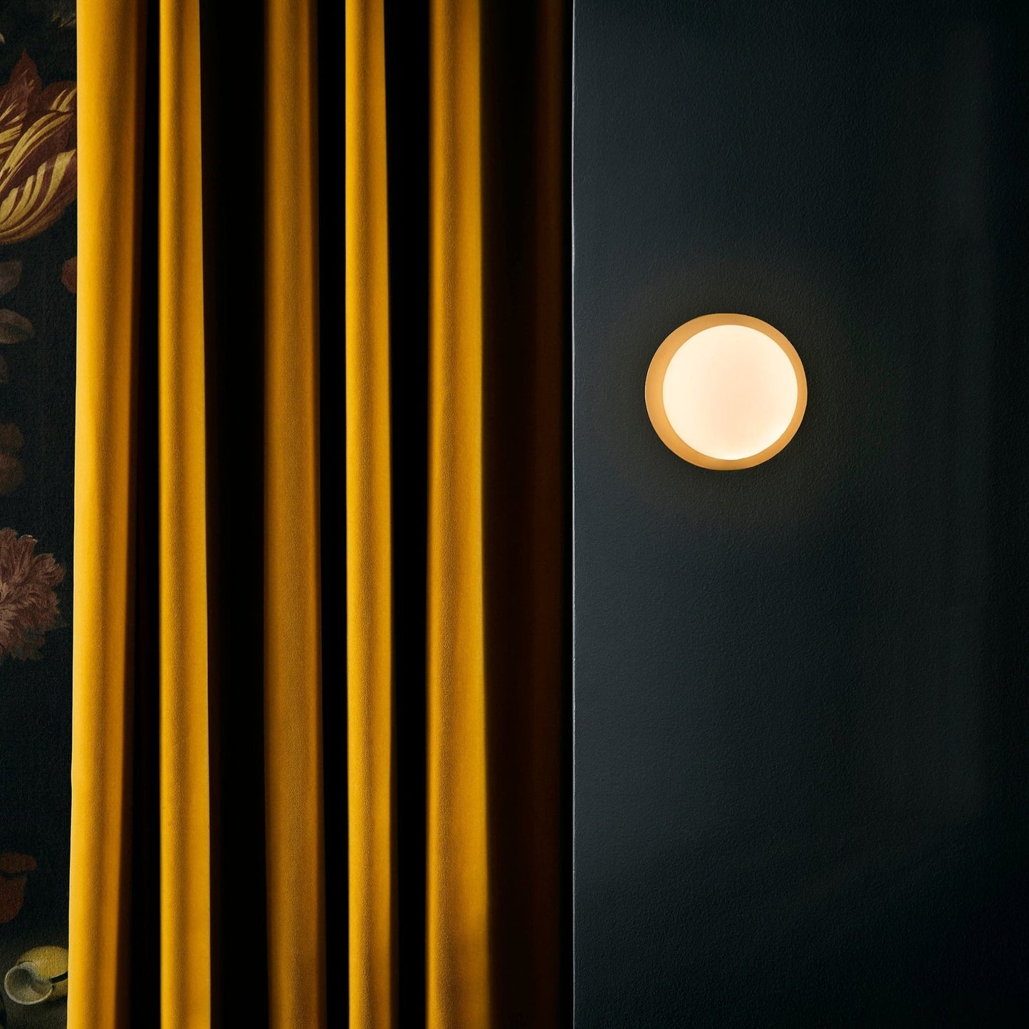 Liila Wall Light, Hardwired Wall Sconce, detail 6