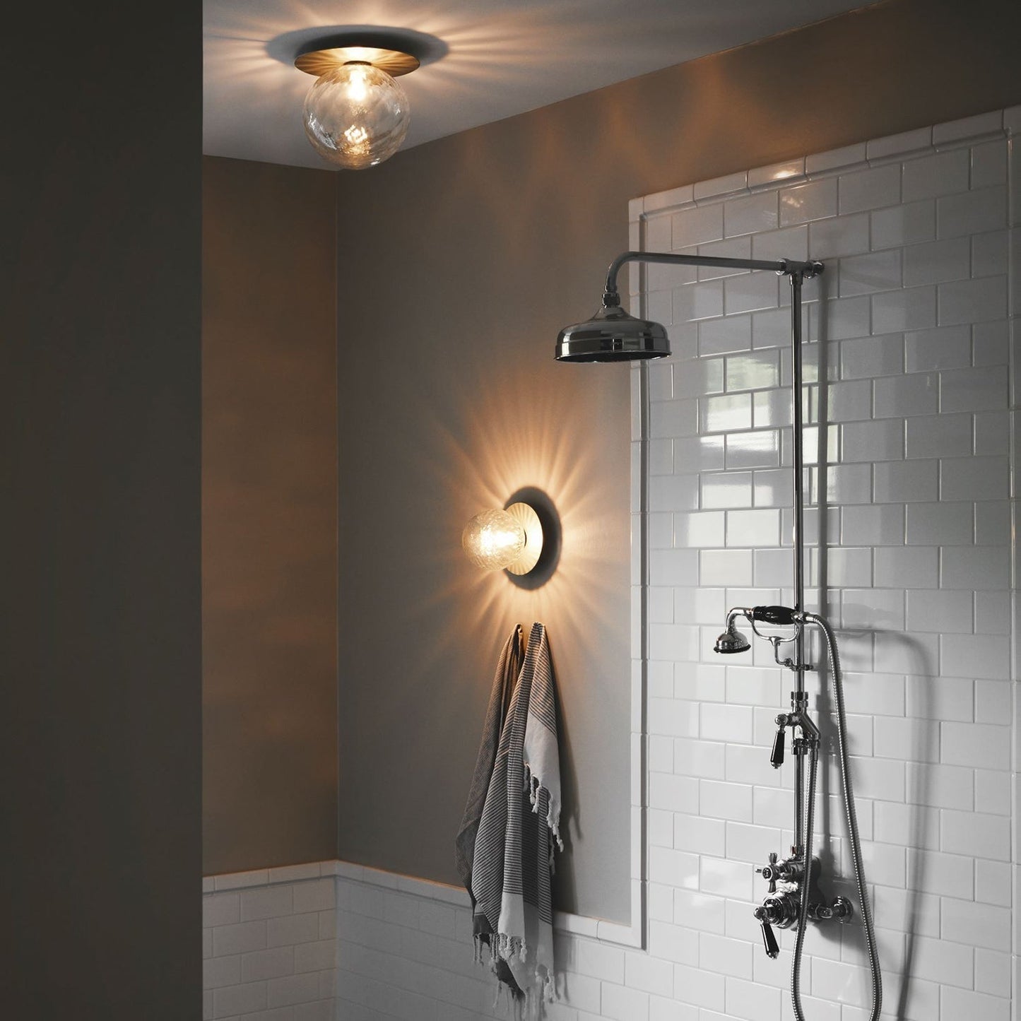 Liila Wall Light, Hardwired Wall Sconce, detail 5