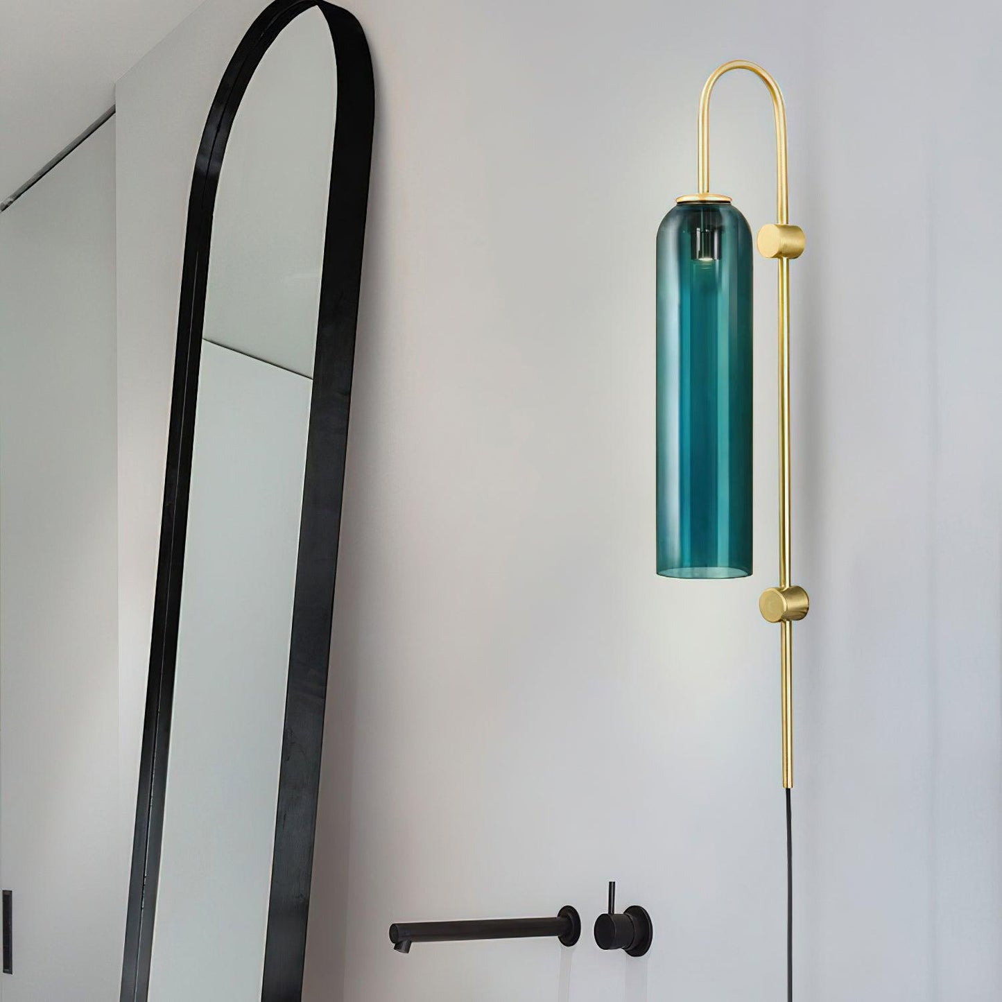 Contemporary Glass Plug-In Wall Light, Plug-In Wall Sconce, detail 5