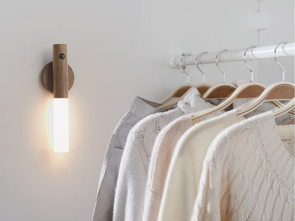 Nomad Magnet Rechargeable Wall Light, Hardwired Wall Sconce, detail 8