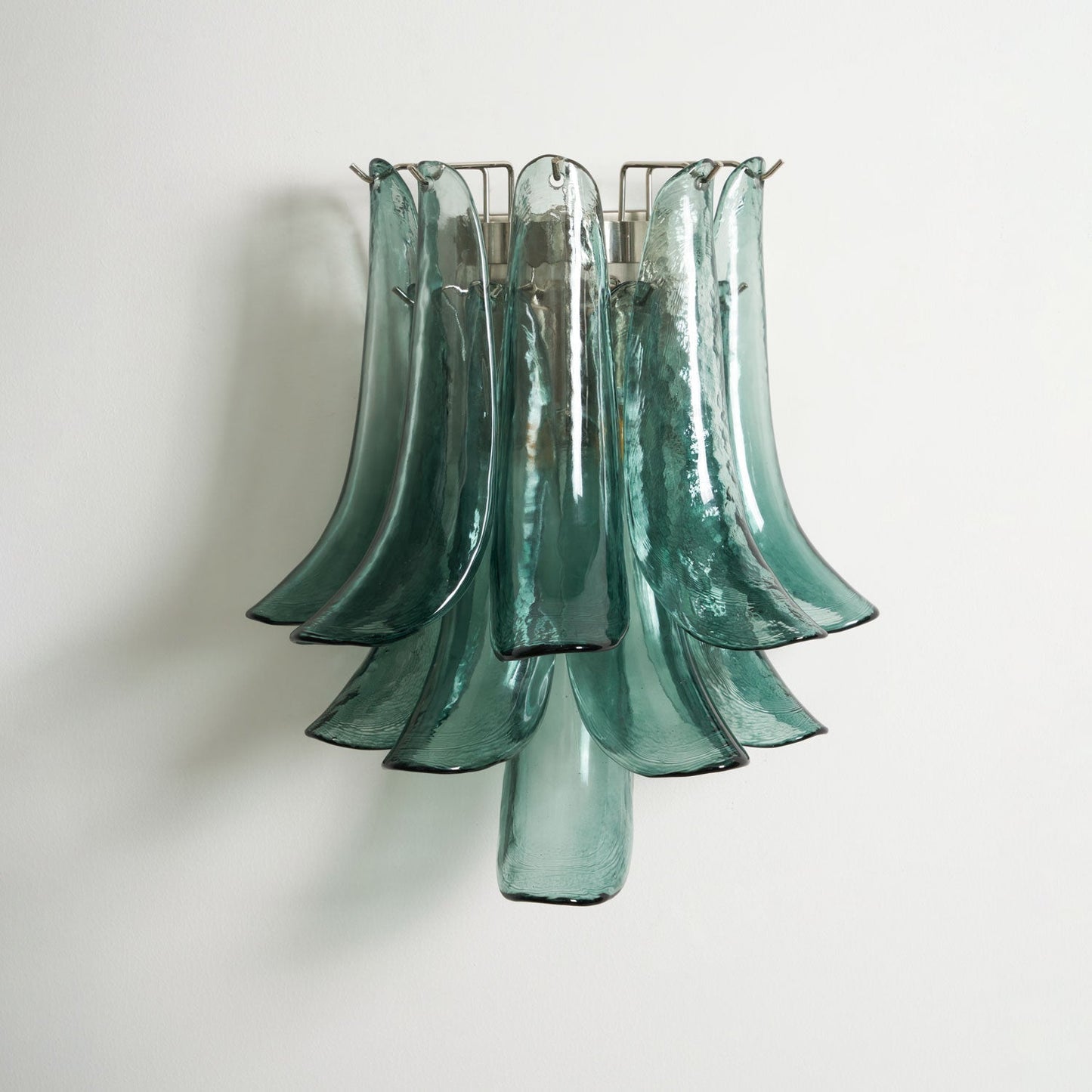 Petalo Glass Wall Light, Hardwired Wall Sconce, detail 19