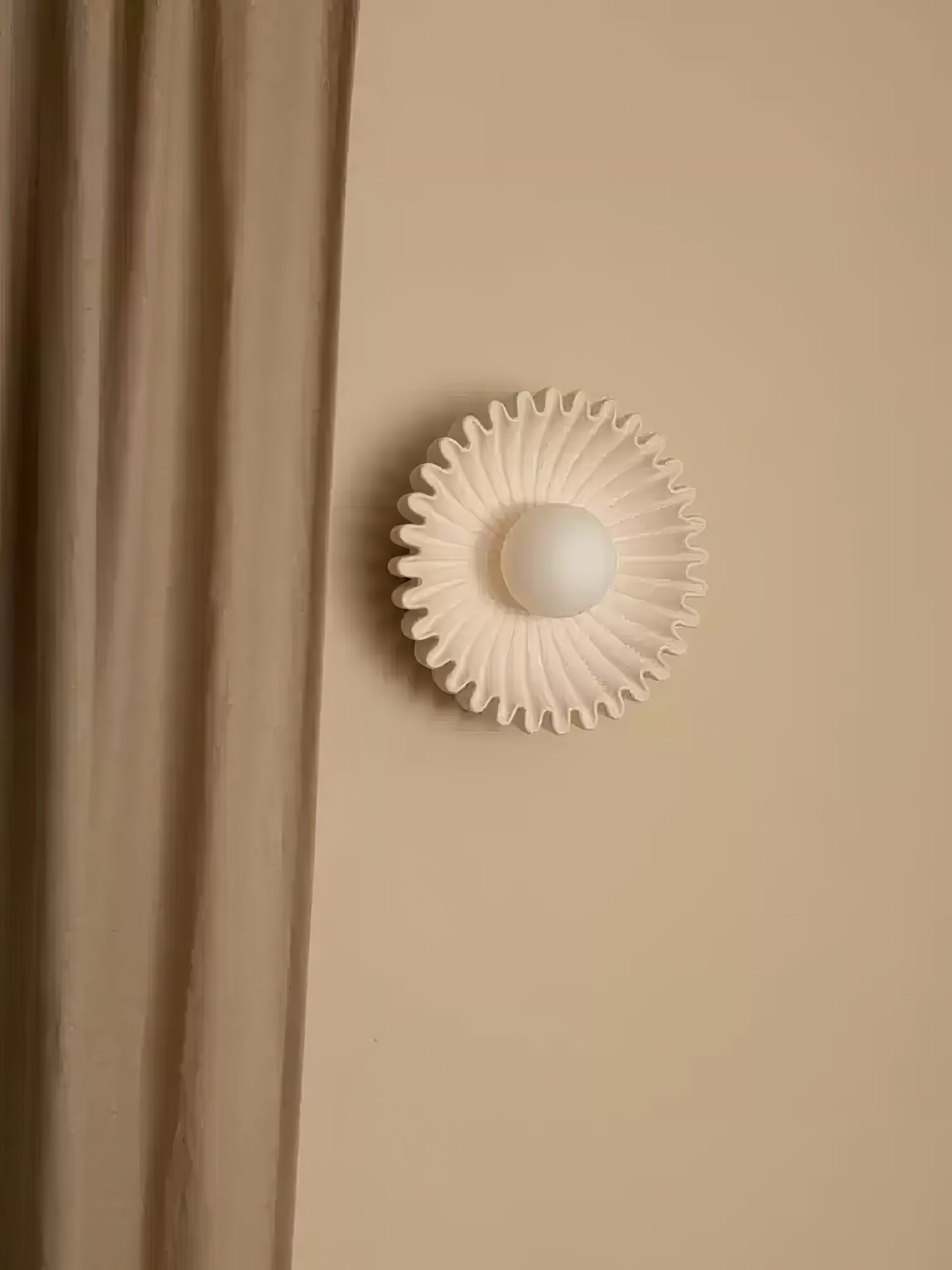 Solora Flora Wall Light, Hardwired Wall Sconce, detail 4